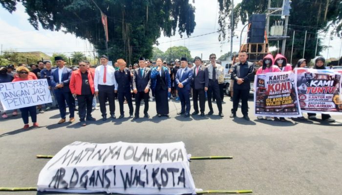 Keranda Jadi Simbol Keprihatinan Ratusan Atlet Kota Blitar, Plt Ketua KONI Sampaikan Pesan Mendalam